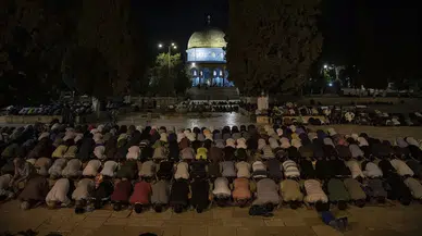 Mescid-i Aksa'da Ramazan ayının ilk teravih namazı kılındı