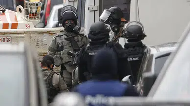 Sosyal medyada uyuşturucu satanlara operasyon: 305 şüpheli yakalandı