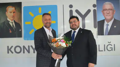 İYİ Parti Konya'da yeni dönem: Görev teslimi yapıldı