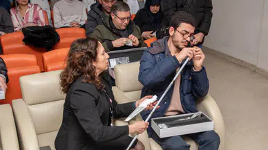 Selçuk Üniversitesinde akıllı baston eğitimi ve teslimi