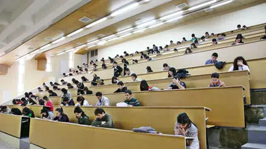 Üniversiteler 3 yıla ne zaman inecek? YÖK'ten açıklama geldi