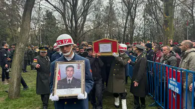 Konya'da binlerce kişi şehidini uğurladı: Gözyaşları sel oldu