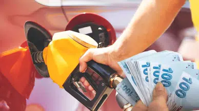 Motorine dev indirim geliyor: Araç sahipleri nefes alacak