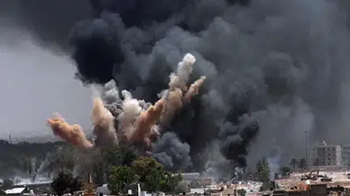 İsrail yeniden saldırıya geçti: Tahran'da çok şiddetli patlamalar