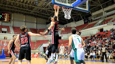 Karatay, potada Konya'nın gururu oldu: Play-off bileti garantilendi