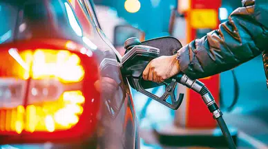 Motorin ve benzine indirim geliyor! Tarih verildi