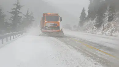 Bin 825 rakımlı Alacabel’de kar kalınlığı 5 santimetreye ulaştı