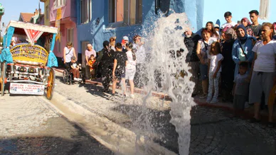 Konya'da bir ilçenin çocukluğunun geçtiği sokak şehir hayatına geri kazandırıldı