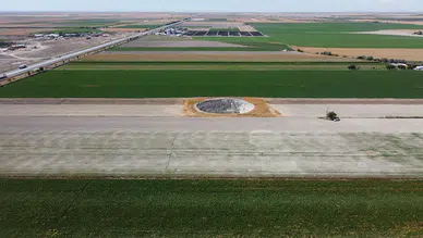 Konya'da korkutan manzara! Karapınar'da yine obruk oluştu