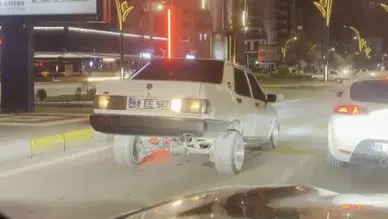 Arabası herkesi şaşırtmıştı: Polis yazdığı cezayla araç sahibini şaşırttı