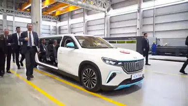 Togg'un özel versiyonu: İlk kez görüntülenen limuzin Togg