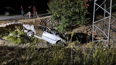 Ermenek’te kaza: 20 yaşındaki genç öldü, 3 arkadaşı yaralı