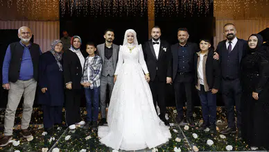 Konya'da mutluluk imzası: Hanife Nur ve İzzet Can evlendi