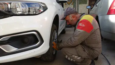 Kış lastiği zorunluluğu: 15 kasım öncesi lastikçilerde yoğunluk