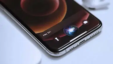 Apple kullanıcıları bekliyor: Siri yapay zekayla geliyor