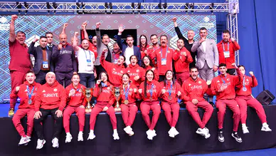 U23 Avrupa Boks Şampiyonası'nda millilerden tarihi zafer