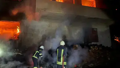 Konya’da yangın faciası: Oğlu öldü, anne yaralı