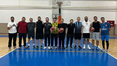 Konya’da bu kez sahne babaların: Anadolu Yıldızları’ndan anlamlı etkinlik