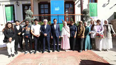 Konya'ya gelen 25 farklı ülkedeki öğrenciler sergi açtı