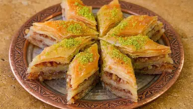 Şeften ev hanımlarına özel baklava tarifi: Çıtır çıtır oluyor