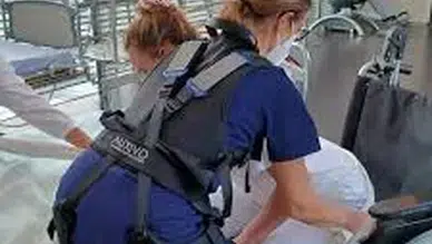 Giyilebilir robot elbise üretildi: Tekerlekli sandalyeye son