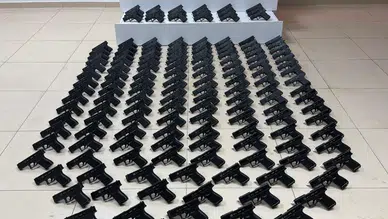 Konya'da kaçakçılık operasyonu: 228 ruhsatsız tabanca ele geçirildi