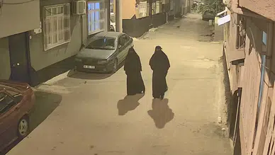 Çarşaf giyip keşif yaptılar, 40 dakikada servet çaldılar