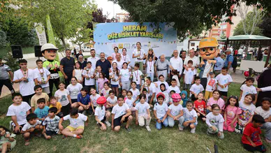 Konya'da pedallar mahalle kültürünü yaşatmak için döndü