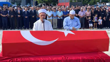 Konya'da görevdeyken hastalanıp hayatını kaybeden uzman çavuşa veda