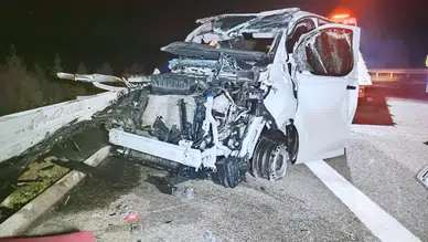 Bir kayıp altın vakası daha: Takla atan zırhlı araçtaki 8 kilo altın kayıp