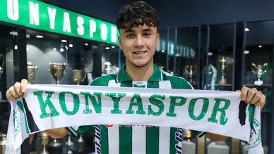 Konyaspor'dan 3 imza birden geldi: Gençlik aşısı vuruldu