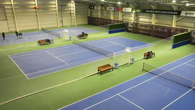 Konya'da kortlar şenleniyor: Karatay'da tenis turnuvası heyecanı