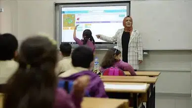 İlkokullar için “yeni öğretmen modeli”