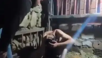 İnsanlık dışı olay: Çocuğa işkence görüntüleri ortaya çıktı