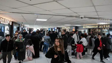 Altına hücum: Fiyat düştü kuyumcularda gram altın kalmadı