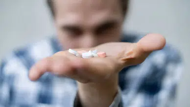 Bilinçsiz kullanım kalp krizine davetiye: Ağrı kesici kullanırken dikkat