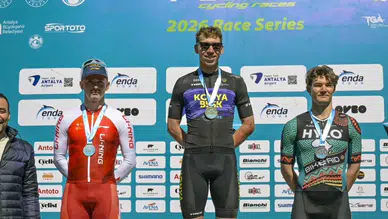 Konya Büyükşehirli sporcu gururlandırdı: İki başarı birden