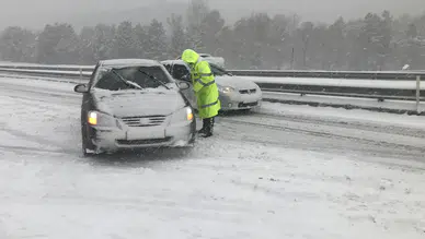 Konya'da kar yağışı etkisini artırdı: Sürücülere kritik uyarı