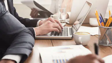 Growtopia Dijital Ekonomi Hacmi Büyüyor: Sanal Ticaret Arttı