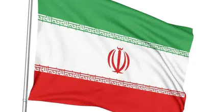 Savaş eğitimi vurdu: İran'da tüm okullar uzaktan eğitime geçiyor