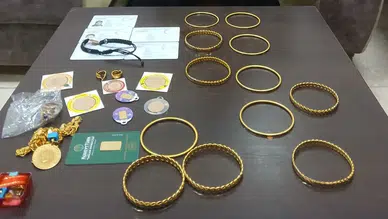 Otobüste unutulan çantadan servet çıktı