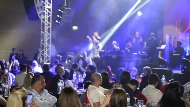 Konya'da Sibel Can rüzgarı: Doyasıya eğlendiler