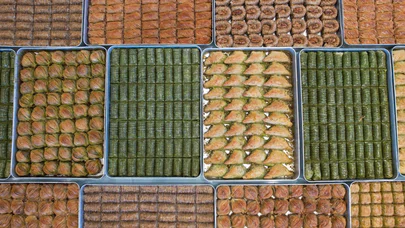Baklava yerine şerbete para vermeyin