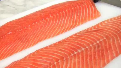 Somon pişirirken dikkat. Besin değerini yok etmeden işte somon pişirme yöntemi