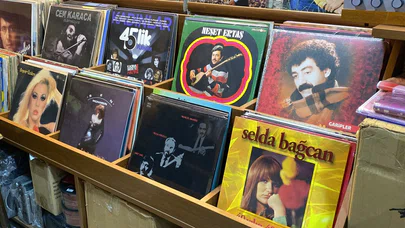 Türkiye'deki antikaseverler Konyalı ustaya başvuruyor