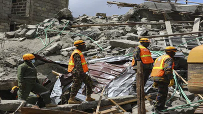 Kenya’da 6 katlı bina çöktü: 6 ölü