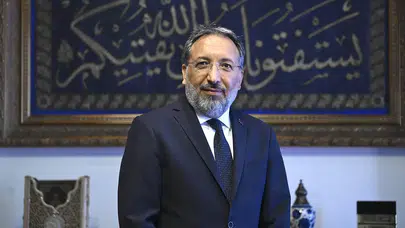 Diyanet İşleri Başkanlığı'na Prof. Dr. Safi Arpaguş atandı! Karar Resmi Gazete'de