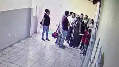 Bu görüntüler utandırıyor: Veliler okulda kadın öğretmeni darp etti