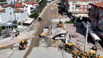 Karatay'da iş makineleri çalıştı: 2 caddede ulaşım altyapısı güçleniyor