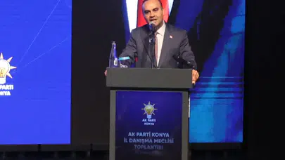Bakan Kacır'dan Konya'da tarihi mesaj : "Ay yıldızlı bayrağımızı kendi uzay aracımızla Ay'a ulaştıracağız"